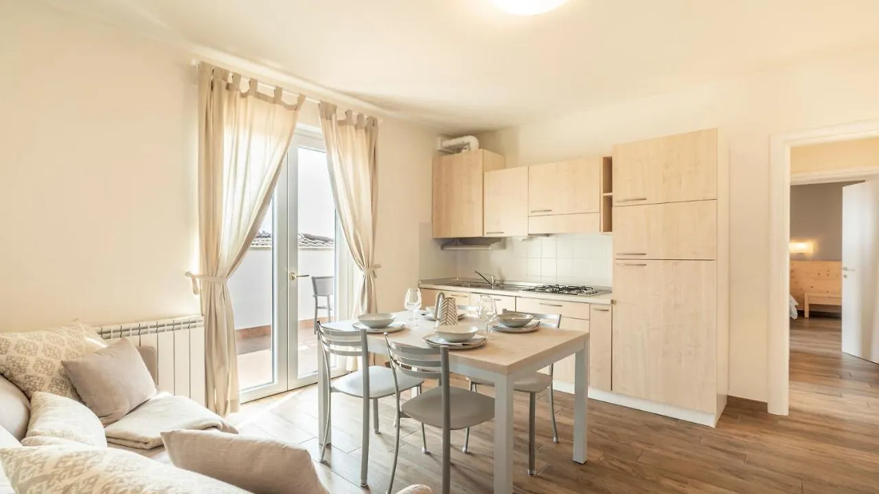 סירמיונה Residence Bianca