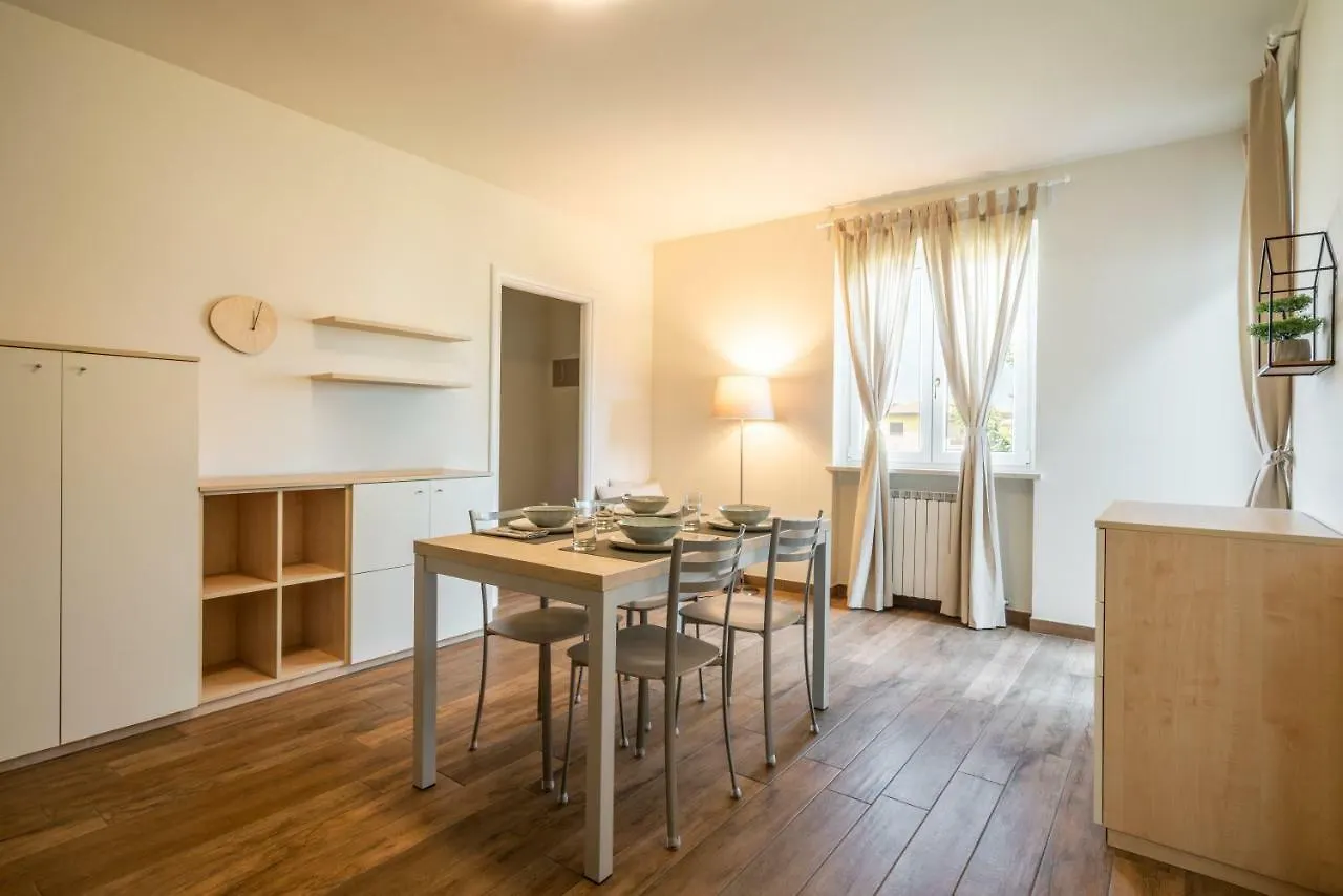 מלון דירות סירמיונה Residence Bianca